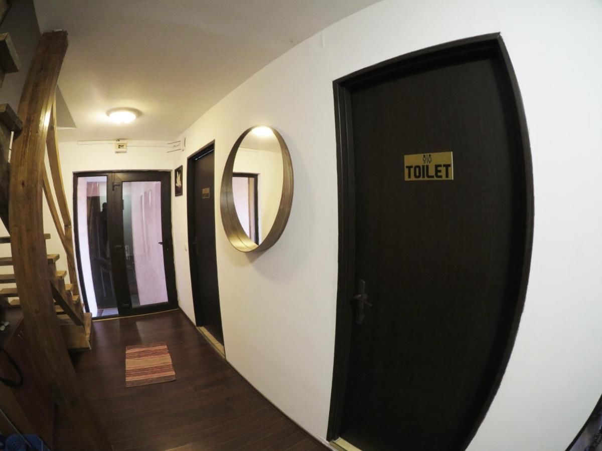 Хостелы Sport Hostel Cluj Клуж-Напока-13