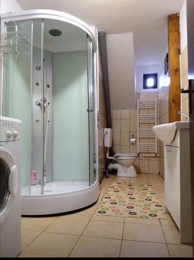 Хостелы Sport Hostel Cluj Клуж-Напока-26