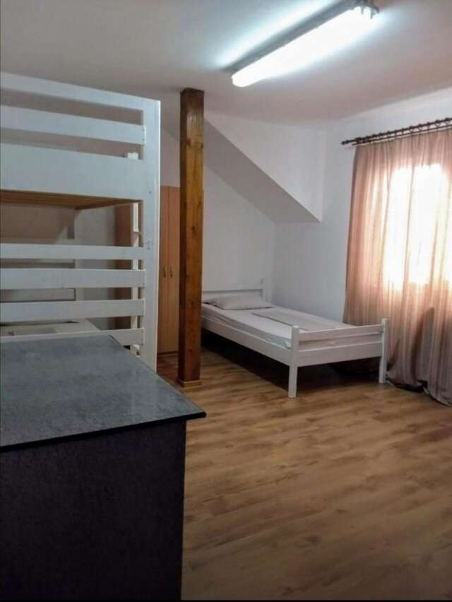 Хостелы Sport Hostel Cluj Клуж-Напока-31