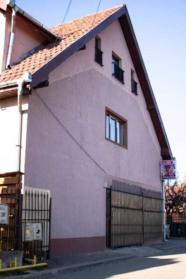 Хостелы Sport Hostel Cluj Клуж-Напока-6