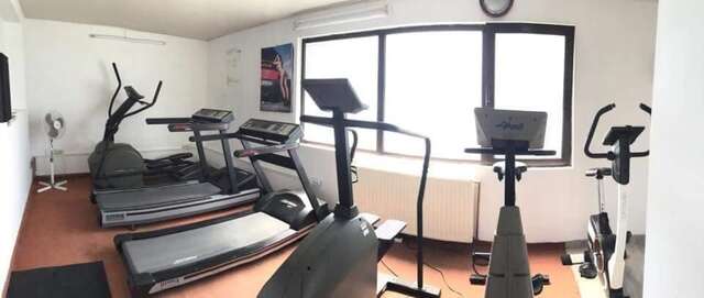 Хостелы Sport Hostel Cluj Клуж-Напока-42
